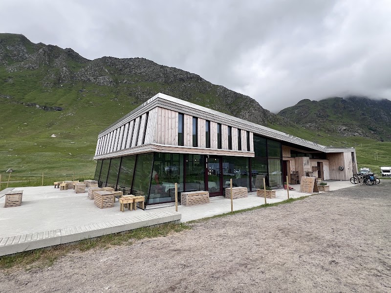 Haukland Beach Café - Haukland Beach Café, Uttakleivveien 72, 8370 Leknes, Norway