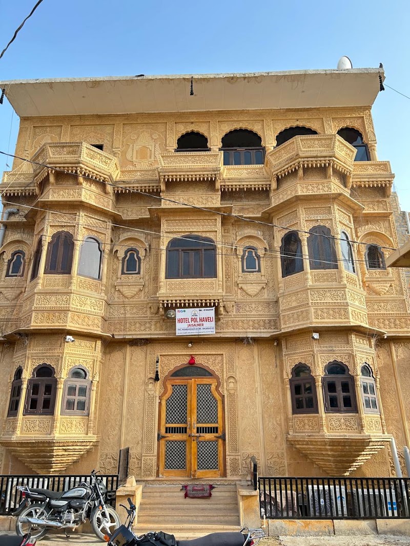 Hotel Pol Haveli Jaisalmer - Hotel Pol Haveli Jaisalmer Metre straight, 90, Geeta Ashram Rd, Malka Pol, Jaisalmer, Kishan Ghat, Rajasthan 345001, India