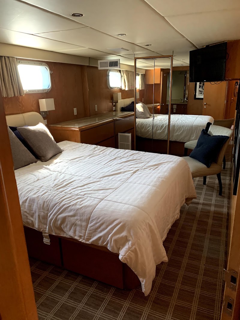 Sunset Yacht Rentals - Sunset Yacht Rentals Quincy, MA 02171, USA