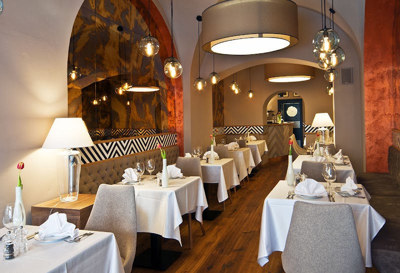 Hotel Promenáda - Hotel Promenáda, Tržiště 381/31, 360 01 Karlovy Vary-Karlovy Vary 1, Czechia