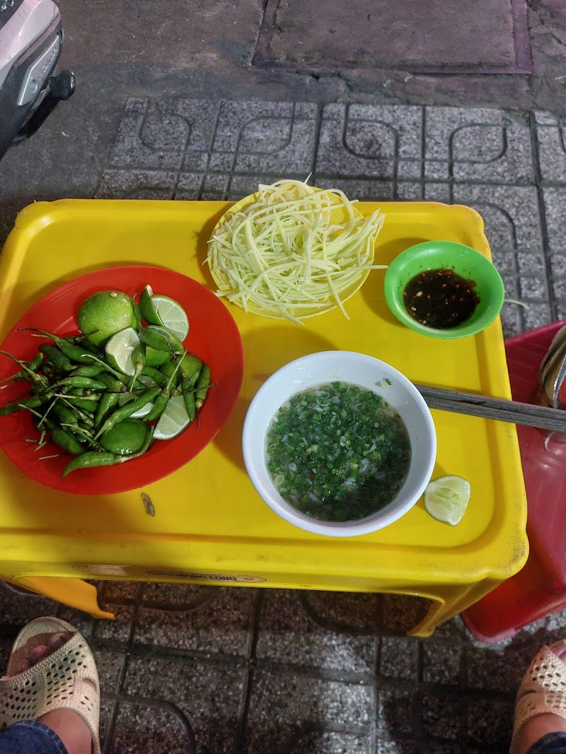Bánh căn Út - Bánh căn Út, 64 Tháp Bà, Bắc Nha Trang, Khánh Hòa 650000, Vietnam