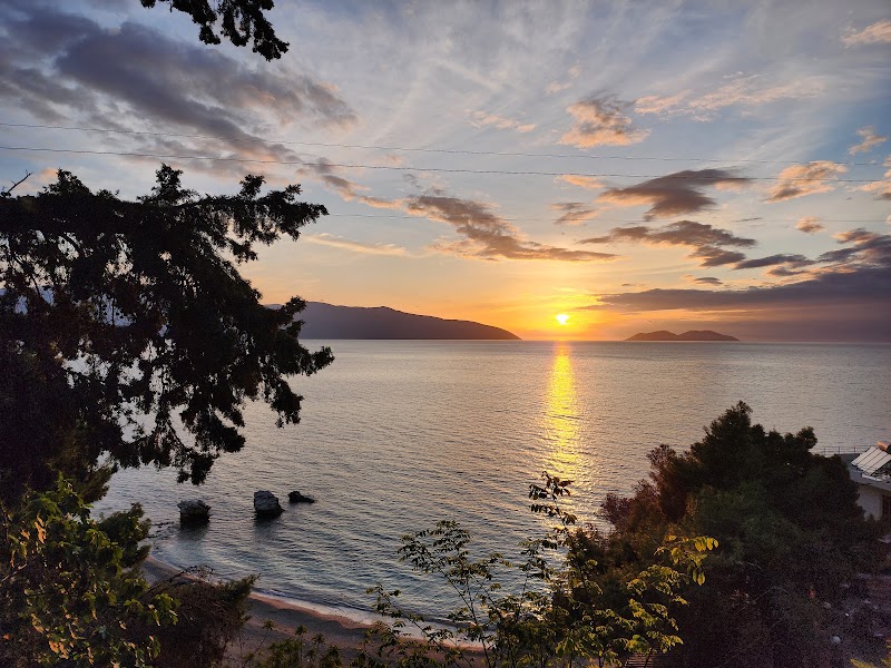 Radhimë Beach - Radhimë Beach, 9FCJ+WGV, Radhimë, Albania