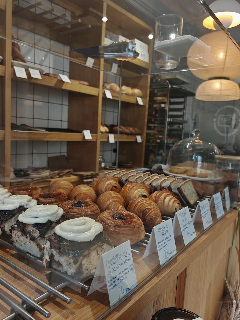 Holy Bakery - Holy Bakery, Strada Popa Savu 56 parter, 011434 București, Romania