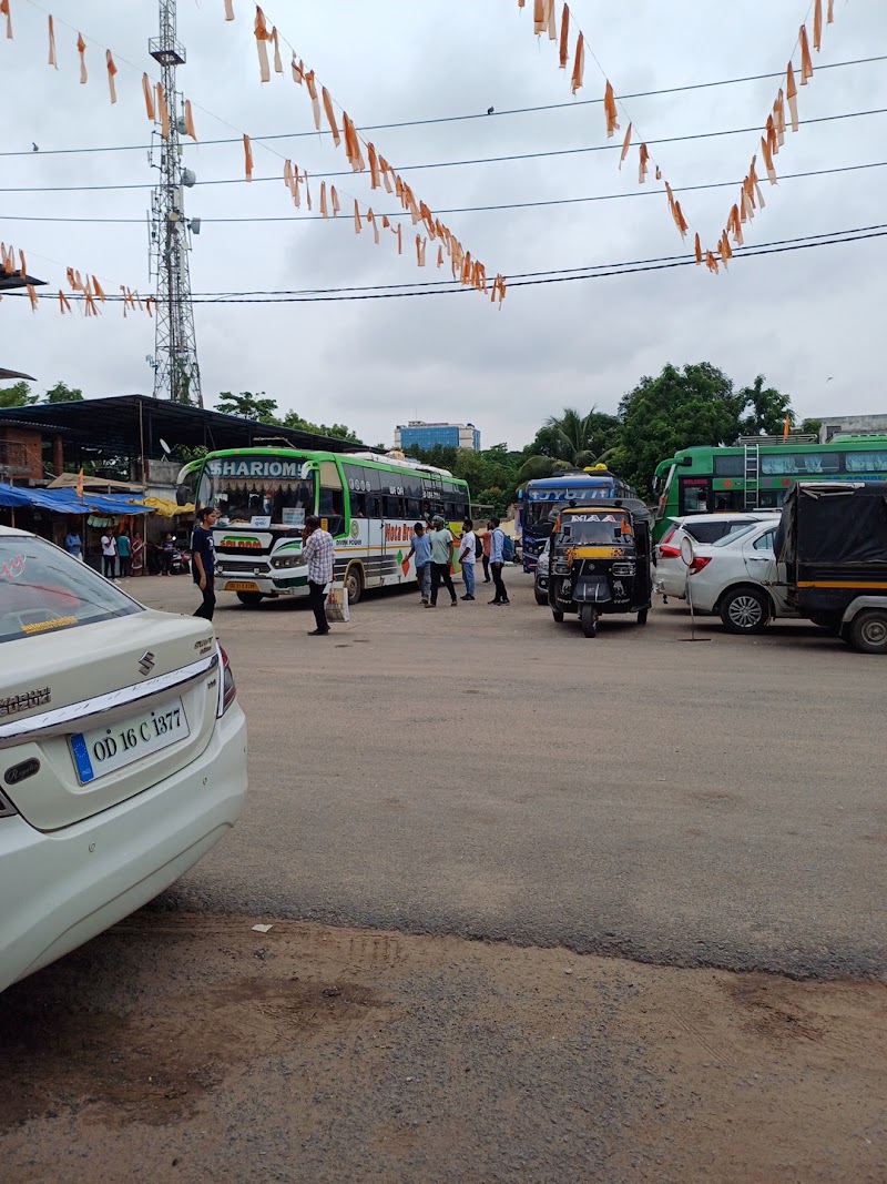 Burla Bus Stand - Burla Bus Stand, FVWJ+VWX, Burla, Odisha 768017, India
