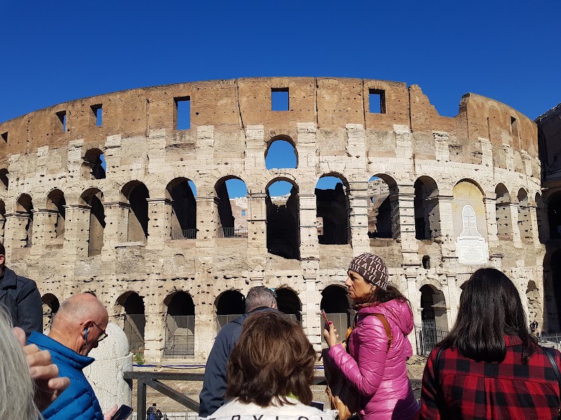 Il Salotto del Colosseo - Il Salotto del Colosseo Via di S. Giovanni in Laterano, 42, 00184 Roma RM, Italy