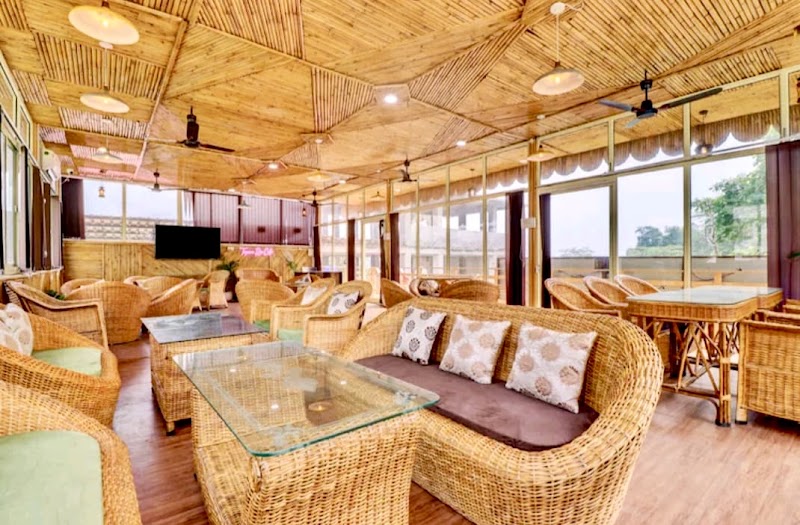Collection O Tapovan Rise Cottages And Cafe - Collection O Tapovan Rise Cottages And Cafe, Near Tabola conte cafe, Rise intercollege road, behind kriyayoga ashram, Tapovan, Rishikesh, Jonk, Uttarakhand 249192, India