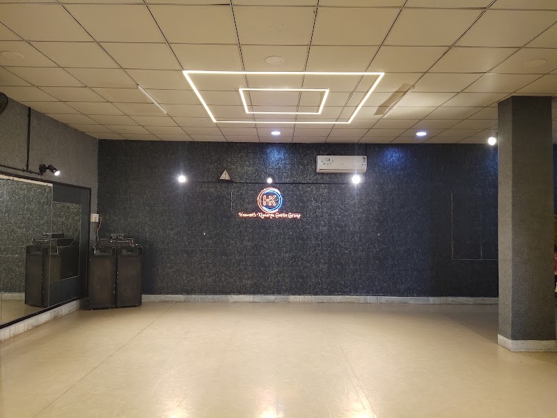 HEMANT'S KHELAIYA GARBA CLASSES - HEMANT'S KHELAIYA GARBA CLASSES, Hk Garba & Dance class .Pratishtha society hall next toJain tempal, Prathistha bungalow, Ghod Dod Rd, behind sarelawadi, opposite pratistha Tower, Sarela Wadi, Athwa, Surat, Gujarat 395001, India