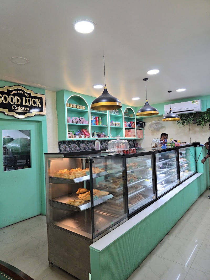 Good Luck Cakers Bakery & Cafe Budharaja,Sambalpur - Good Luck Cakers Bakery & Cafe Budharaja,Sambalpur, opposite MAX MALL, Budharaja, Sambalpur, Odisha 768004, India