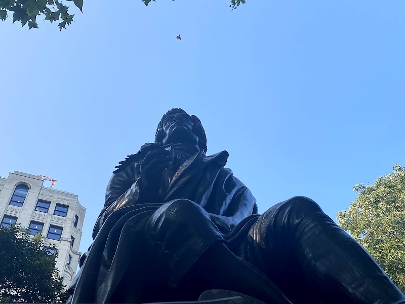 Bust of Arthur Sullivan - Bust of Arthur Sullivan, London WC2N 6PB, UK
