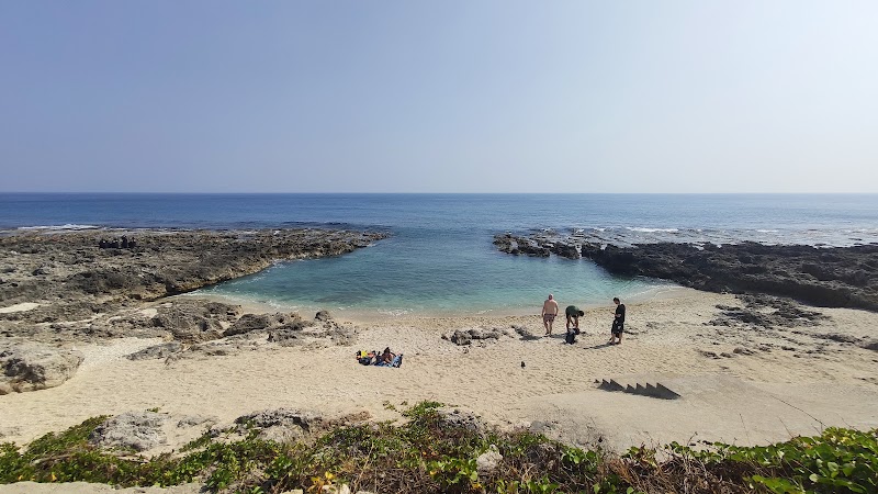 Houshi Shore