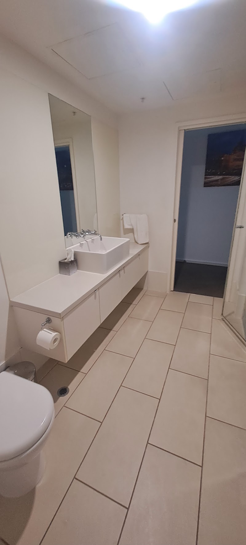 Waterfront Melbourne Apartments - Waterfront Melbourne Apartments, Unit 17b/60 Siddeley St, Docklands VIC 3005, Australia