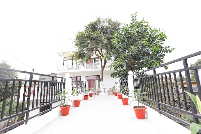 GANGA FOREST VIEW (Riverside Homestay) - GANGA FOREST VIEW (Riverside Homestay) 86 and 86/1 STARDIA COLONY STREET, 4, Virbhadra Rd, Sturida Colony, Rishikesh, Veerbhadra, Uttarakhand 249201, India