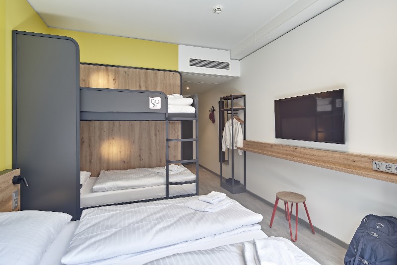 MEININGER Hotel Köln West - MEININGER Hotel Köln West Stolberger Str. 347, 50933 Köln, Germany