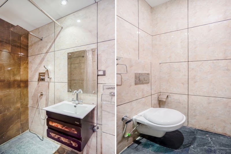 Super Collection O by OYO Sector 108 Noida - Super Collection O by OYO Sector 108 Noida Plot Number 93, Block C, Sector 108, Noida, Uttar Pradesh 201304, India