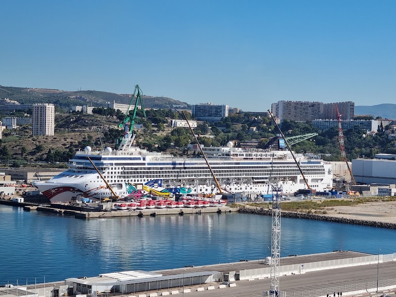 Terminal B - Terminal B, Unnamed Road, 13016 Marseille, France