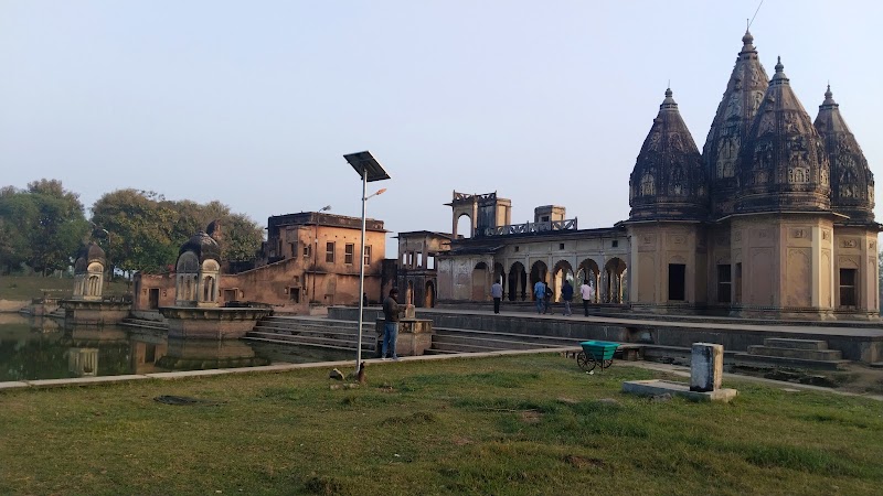 Ganesh Bagh, Chitrakoot, Uttar Pradesh - Ganesh Bagh, Chitrakoot, Uttar Pradesh, Village, Sonepur Road, behind new district hospital, Chitrakoot Dham, Karwi Mafi, Uttar Pradesh 210205, India