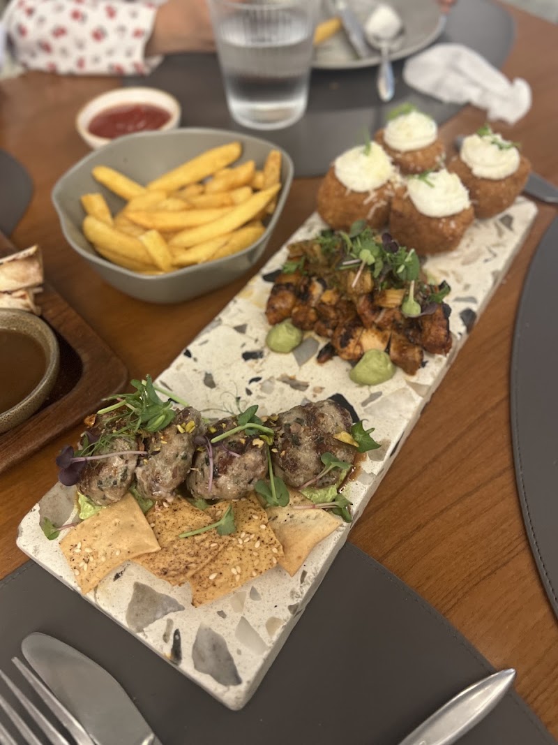 PLATS RESTAURANT - PLATS RESTAURANT C- 51 ground floor, Shivalik Rd, Block C, Shivalik Colony, Malviya Nagar, New Delhi, Delhi 110017, India