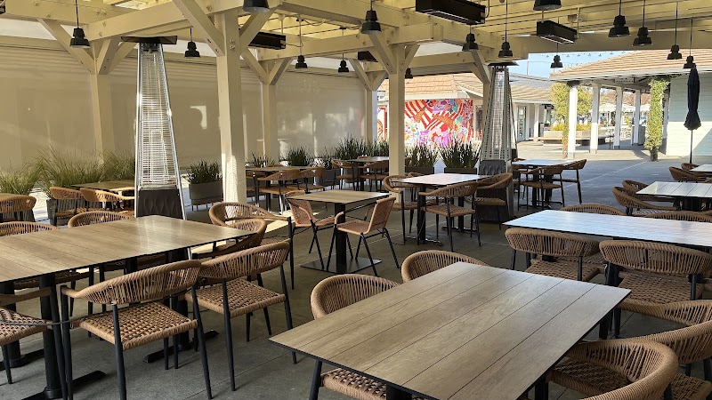 Montis - Montis, 714 Village Ct, Santa Rosa, CA 95405, USA