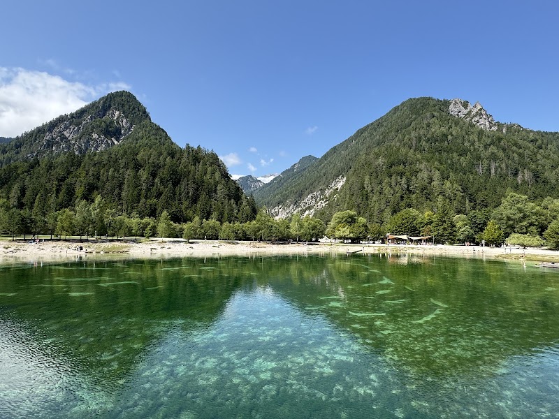 Lake Jasna - Lake Jasna Lake Jasna, 4280 Kranjska Gora, Slovenia