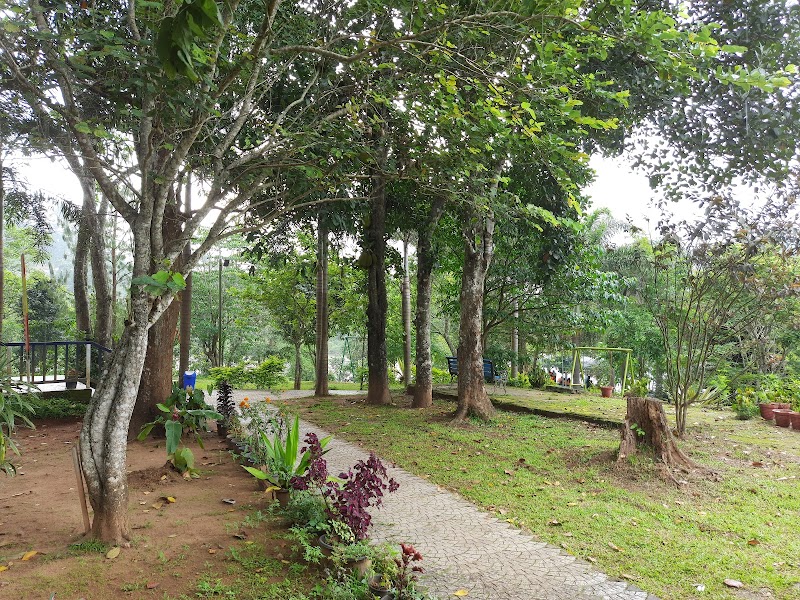 Dam View cottage Munnar - Dam View cottage Munnar Sengulam hydel park, Sengulam P O, Via, near by Sengulam Dam Reservoir and Boating, Munnar, Keralam 685565, India
