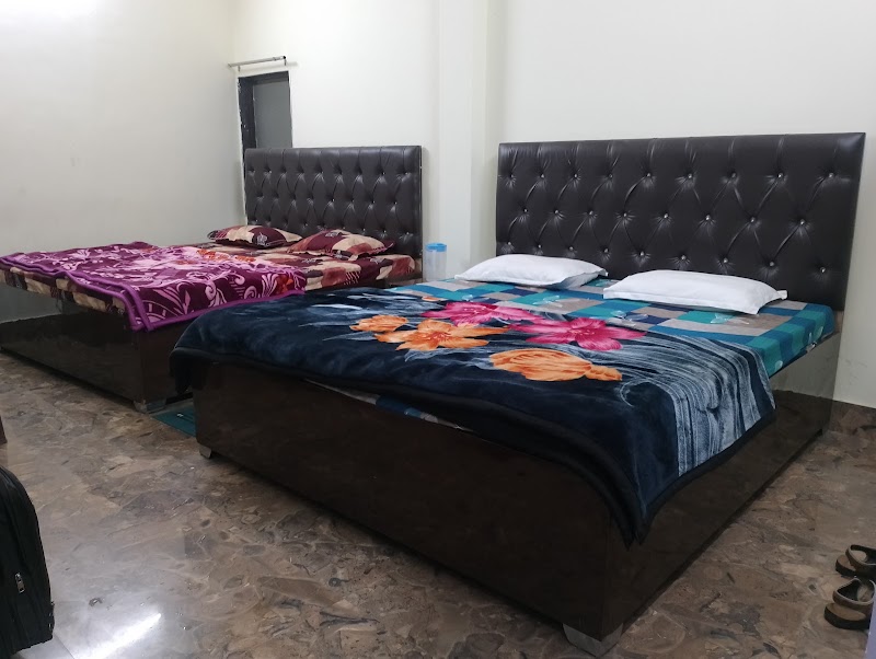Shri Ram Lala Sadan Lodge - Shri Ram Lala Sadan Lodge, R53X+3M9, Tulsi Nagar, Ayodhya, Uttar Pradesh 224123, India