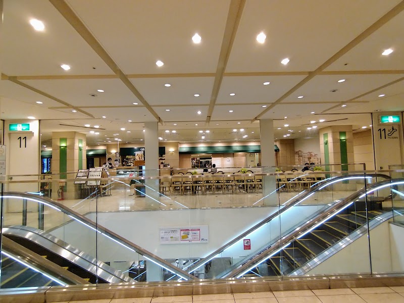 JR Kyoto Isetan - JR Kyoto Isetan, 烏丸通塩小路下ル Higashishiokojicho, Shimogyo Ward, Kyoto, 600-8555, Japan