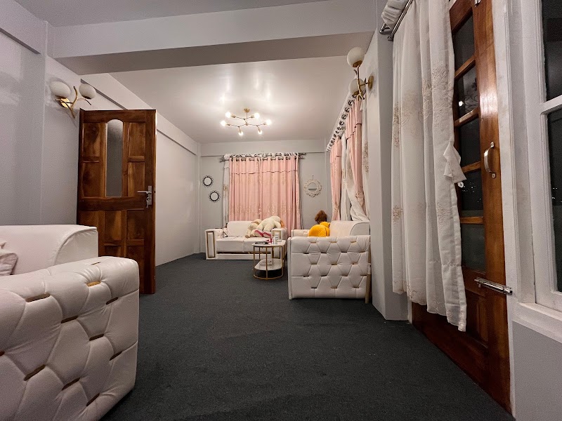 Romalaya - A family run BnB in Darjeeling - Romalaya - A family run BnB in Darjeeling Roma Niwas, 7'Oakes, Rose Bank, Udai Chand Rd, Rajbari, Darjeeling, West Bengal 734101, India