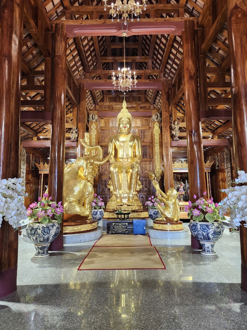 Haw Phra Bang - Haw Phra Bang, V4RP+MHC, Sisavangvong Road, Luang Prabang, Laos