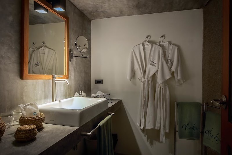 Phandara Luxury Villas - Phandara Luxury Villas, 25/4 Mo 1 Sairee Ban, ตำบล เกาะเต่า อำเภอเกาะพะงัน สุราษฎร์ธานี 84360, Thailand