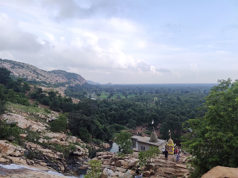 Nagarda Waterfall - Nagarda Waterfall, 4RF8+G93, Bokramuda, Chhattisgarh 495687, India