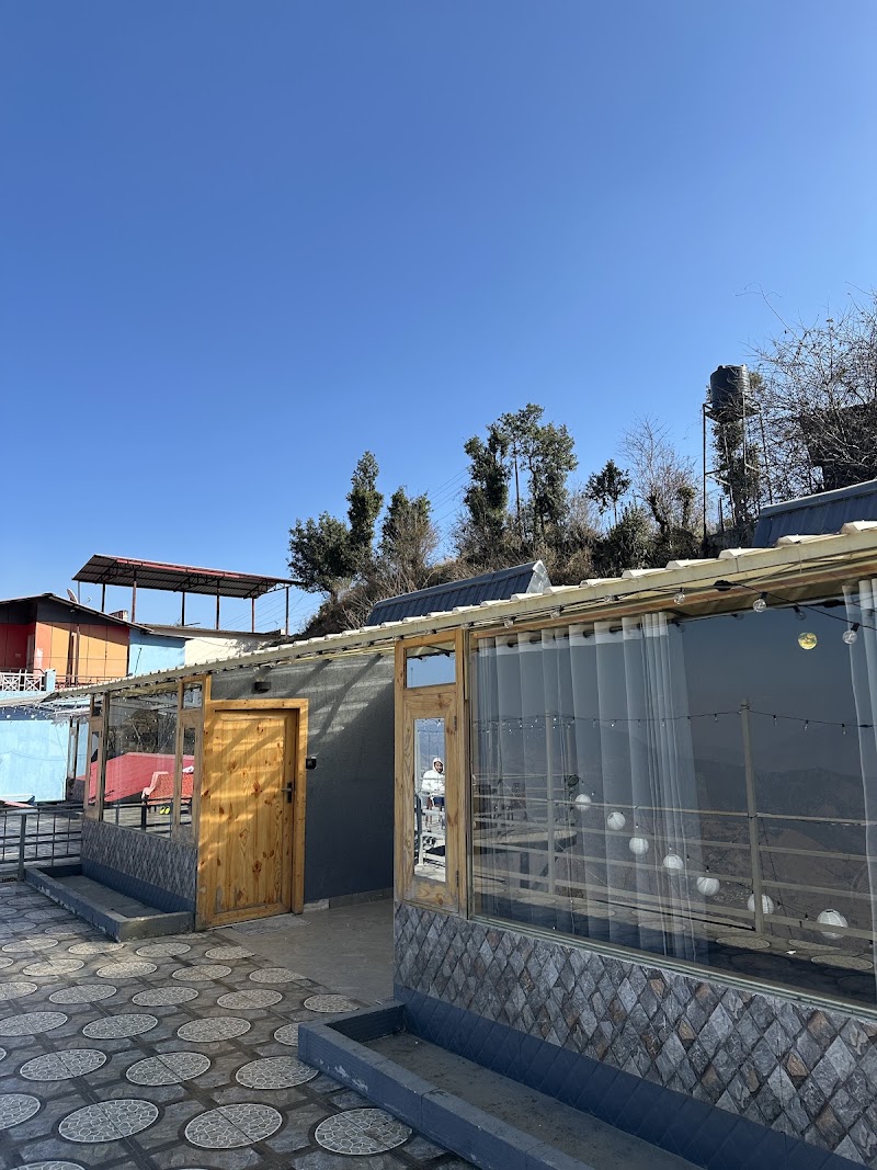 Dhanaulti Village Resort