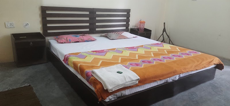Corbett Jungle Inn , (Riverside Resort) opposite Mohan Eco Safari Zone,Jim Corbett , Dhikala Range, Muhan - Corbett Jungle Inn , (Riverside Resort) opposite Mohan Eco Safari Zone,Jim Corbett , Dhikala Range, Muhan Ranikhet Rd, Khulbe Garden, Mohaan, Ramnagar, Deema Range, Uttarakhand 263646, India