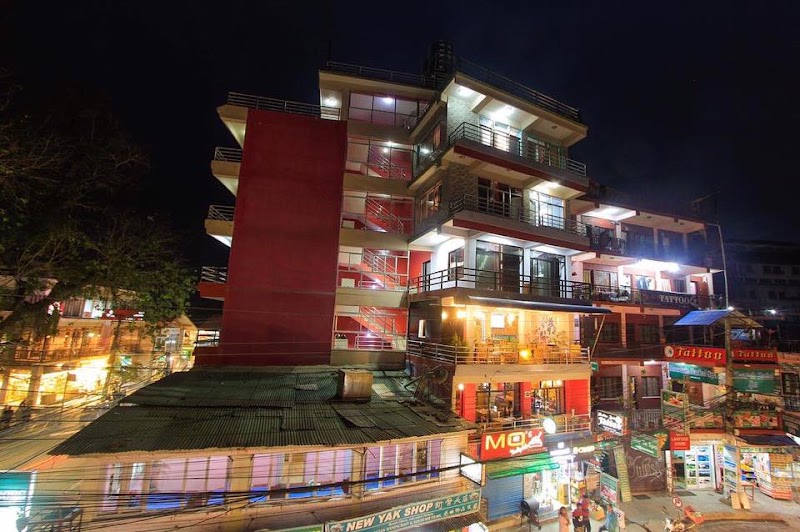 Paila Hostel Lakeside