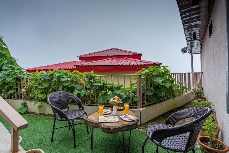StayVista at Arncliff Villa in Mussoorie | 2 BHK Premium Holiday Home - StayVista at Arncliff Villa in Mussoorie | 2 BHK Premium Holiday Home F32M+H3, The Mall Road, Mussoorie, Uttarakhand 248179, India