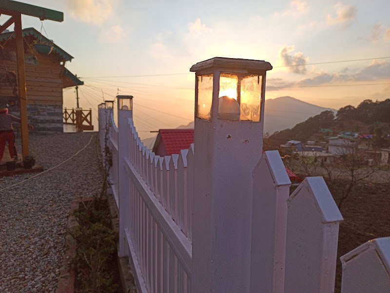 OYO Home 39997 Premium Wooden Cottage Stay - OYO Home 39997 Premium Wooden Cottage Stay, Luxury homes, Pangoot, Nainital, Uttarakhand 263001, India