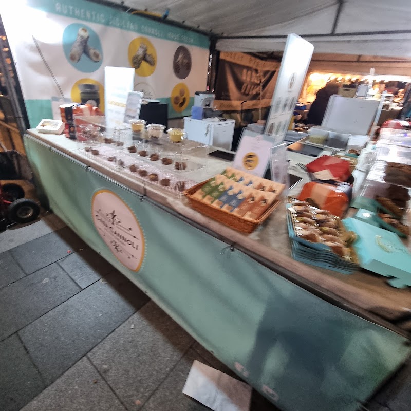 The Real Food Market Kings Cross - The Real Food Market Kings Cross Kings Cross Square, in front of the station, Euston Rd., London N1C 9AL, UK