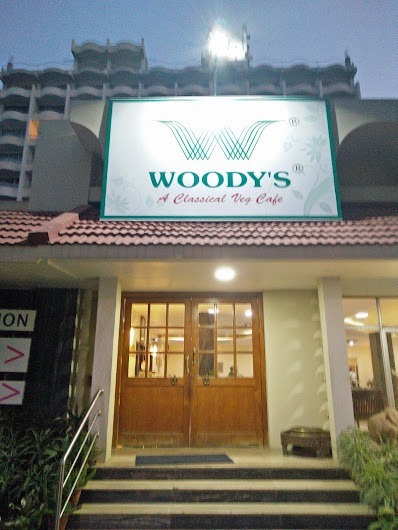 Woodys - Woodys, Hotel Woodlands, Raja Ram Mohan Roy Rd, Sampangi Rama Nagara, Richmond Town, Bengaluru, Karnataka 560027, India