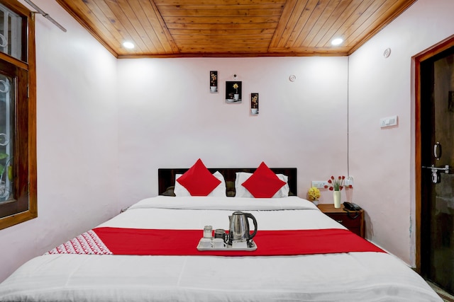 Hotel O by OYO Shree Home Mall Road - Hotel O by OYO Shree Home Mall Road, Mall Rd, Mallital, Nainital, Uttarakhand 263001, India