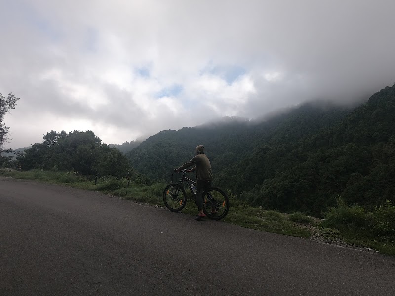 Kilbury Road - Kilbury Road, Kilbury Rd, Pangoot, Uttarakhand, India
