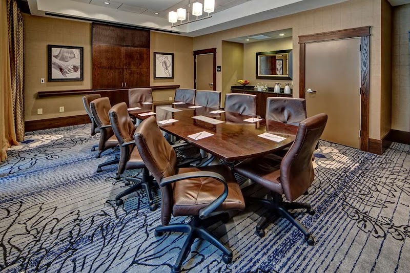 Hampton Inn & Suites Nashville-Downtown - Hampton Inn & Suites Nashville-Downtown, 310 4th Ave S, Nashville, TN 37201, USA