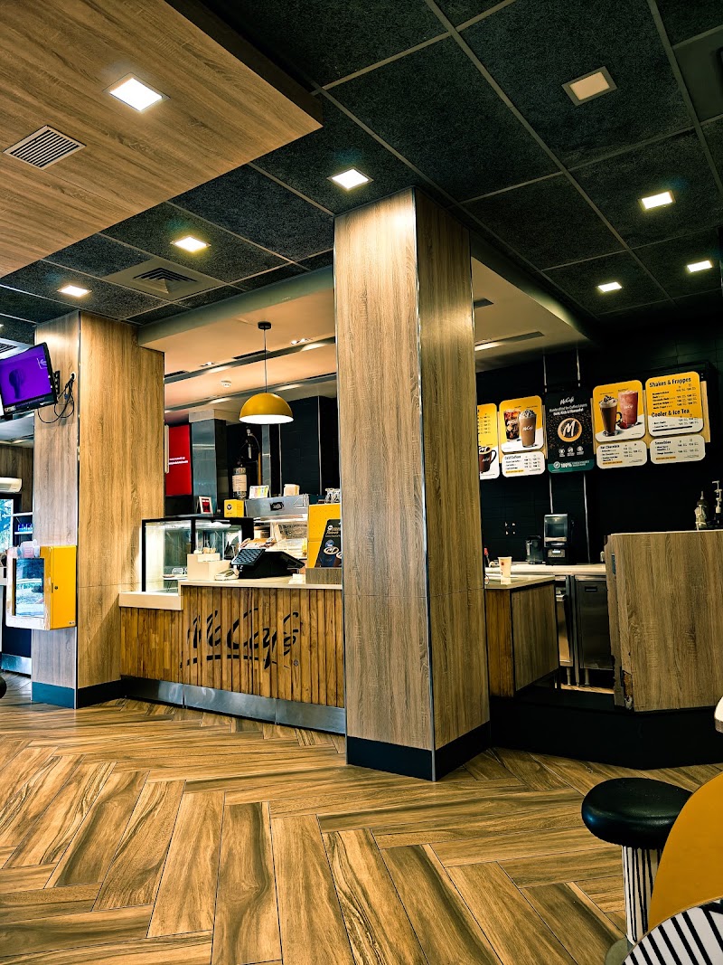 McDonald's - McDonald's, Poonam Chambers, Koradi Rd, Byramji Town, Nagpur, Maharashtra 440013, India