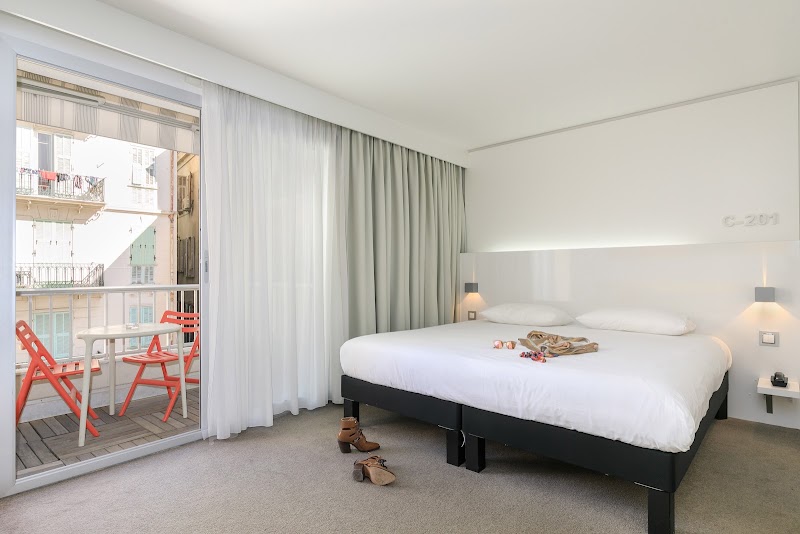 ibis Styles Menton Centre - ibis Styles Menton Centre 10 Rue Villarey, 06500 Menton, France