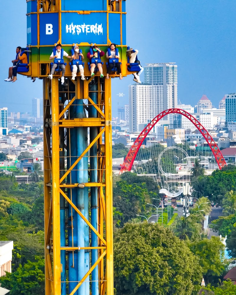 Hysteria - Hysteria 9 No.10, RT.9/RW.10, Ancol, Kec. Pademangan, Jkt Utara, Daerah Khusus Ibukota Jakarta 14430, Indonesia