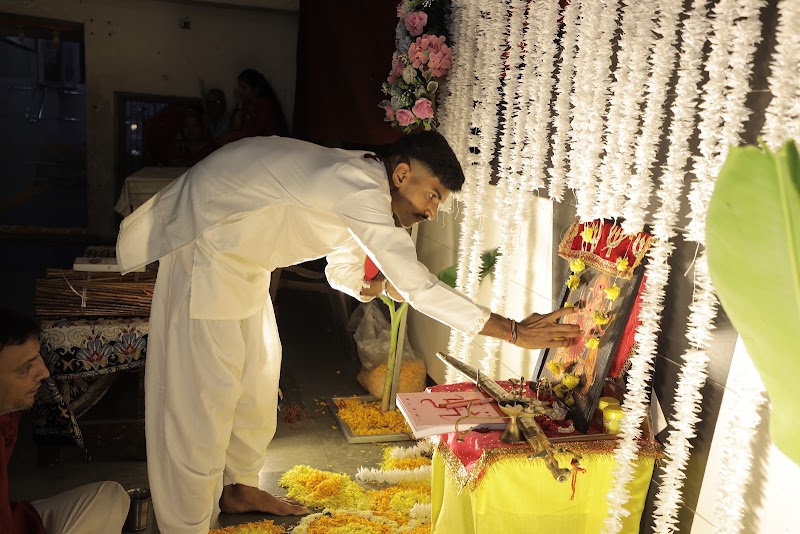 Royal Rangat Garba Classes - Royal Rangat Garba Classes, Under Sardar Bridge, Adajan - Surat Flyover, Bapu Nagar, Adajan, Surat, Gujarat 395009, India