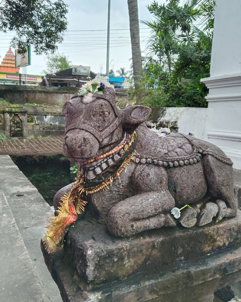 Dakshya Prajapati Temple Khurda Odisha - Dakshya Prajapati Temple Khurda Odisha, Q5HC+J6P, Banapur Rd, Banapur, Odisha 752031, India