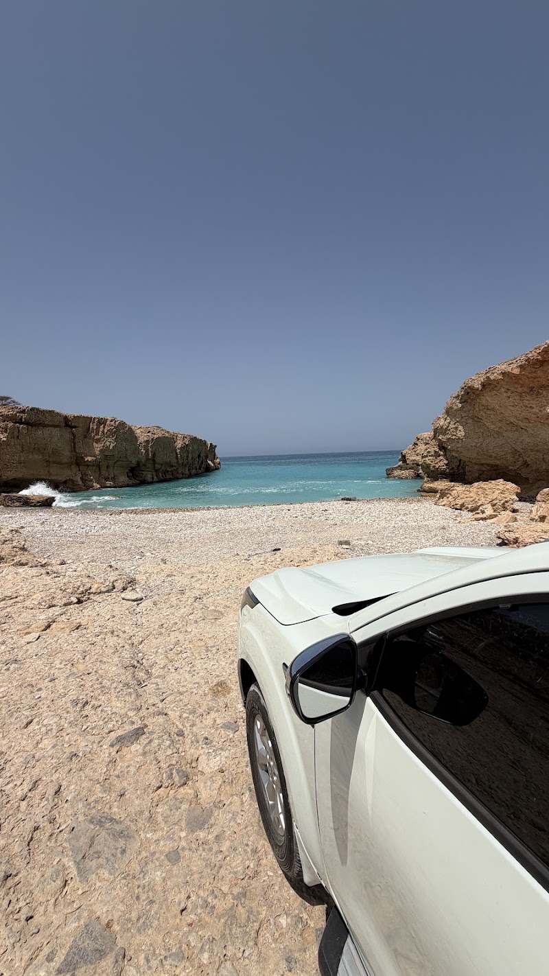 Pebble beach Tiwi - Pebble beach Tiwi, R7C7+MG7, Unnamed Road, Tiwi, Oman