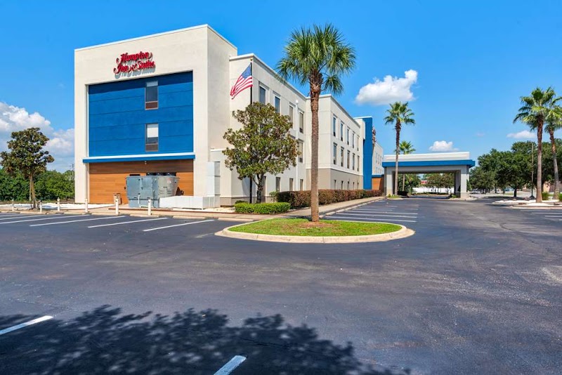 Hampton Inn & Suites Pensacola I-10 North at University Town Plaza - Hampton Inn & Suites Pensacola I-10 North at University Town Plaza 7050 Plantation Rd, Pensacola, FL 32504, USA