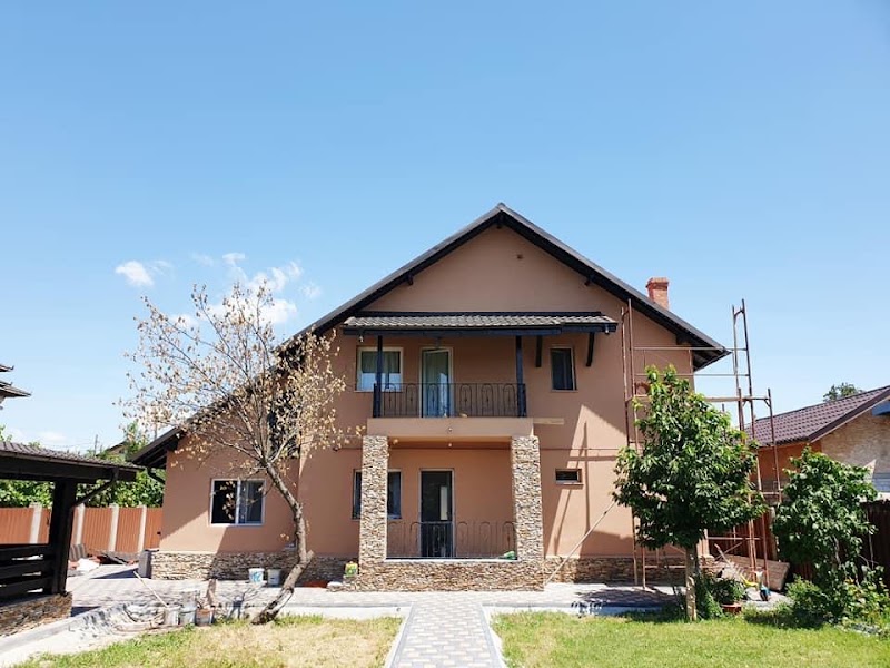 Brașov - Brașov, Bloc 717, Str. Brașov 24, 061449 București, Romania