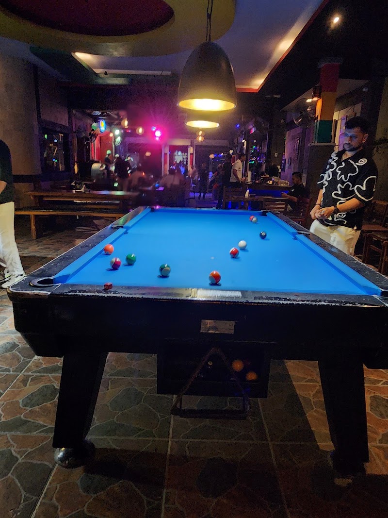 L.O.L Bar & Restaurant - L.O.L Bar & Restaurant, Jl. Monkey Forest, Ubud, Kecamatan Ubud, Kabupaten Gianyar, Bali 80571, Indonesia