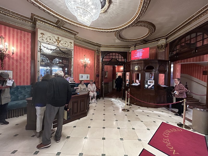 Noël Coward Theatre - Noël Coward Theatre, 85-88 St Martin's Ln, London WC2N 4AU, UK